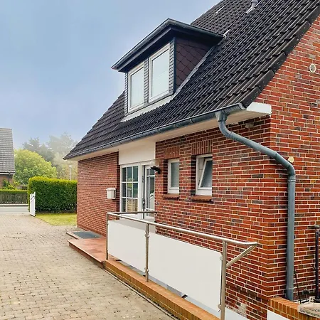 Ferienhaus-astrid-modernes-ferienhaus-in-strandnaehe Сasa de vacaciones *