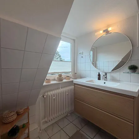 Ferienhaus-astrid-modernes-ferienhaus-in-strandnaehe 베스터란트